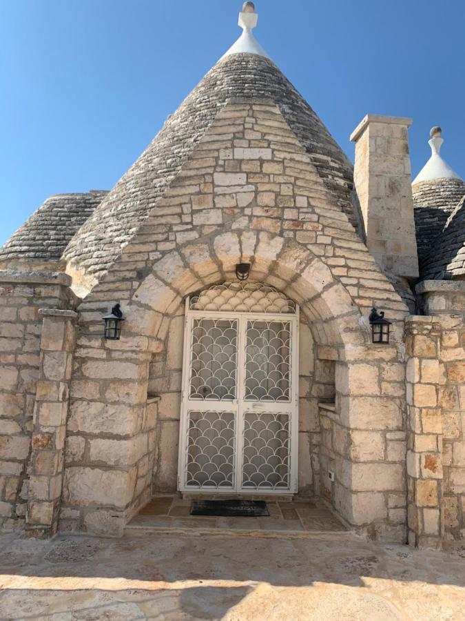 Trulli Tesoro Bed & Breakfast Cisternino Dış mekan fotoğraf