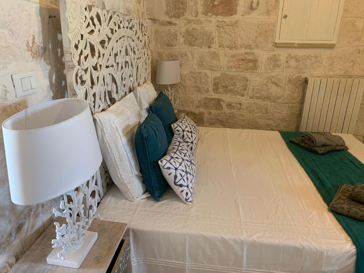 Trulli Tesoro Bed & Breakfast Cisternino Dış mekan fotoğraf