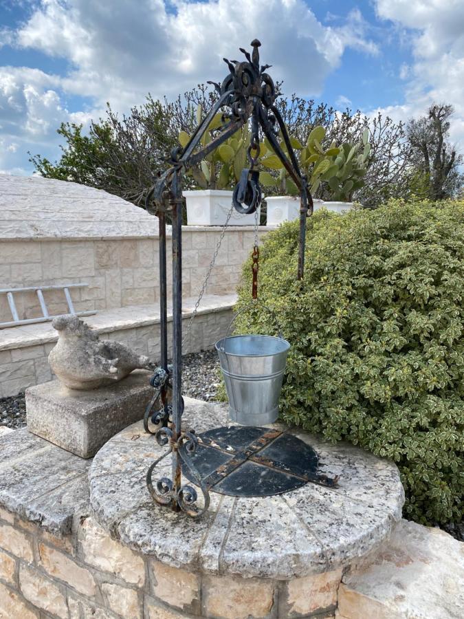 Trulli Tesoro Bed & Breakfast Cisternino Dış mekan fotoğraf