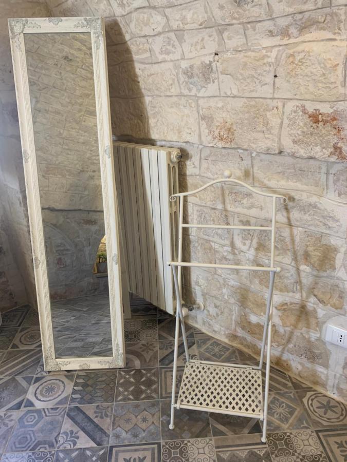 Trulli Tesoro Bed & Breakfast Cisternino Dış mekan fotoğraf