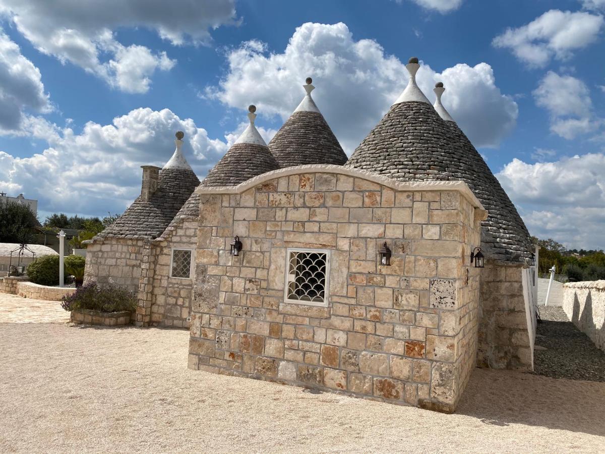 Trulli Tesoro Bed & Breakfast Cisternino Dış mekan fotoğraf